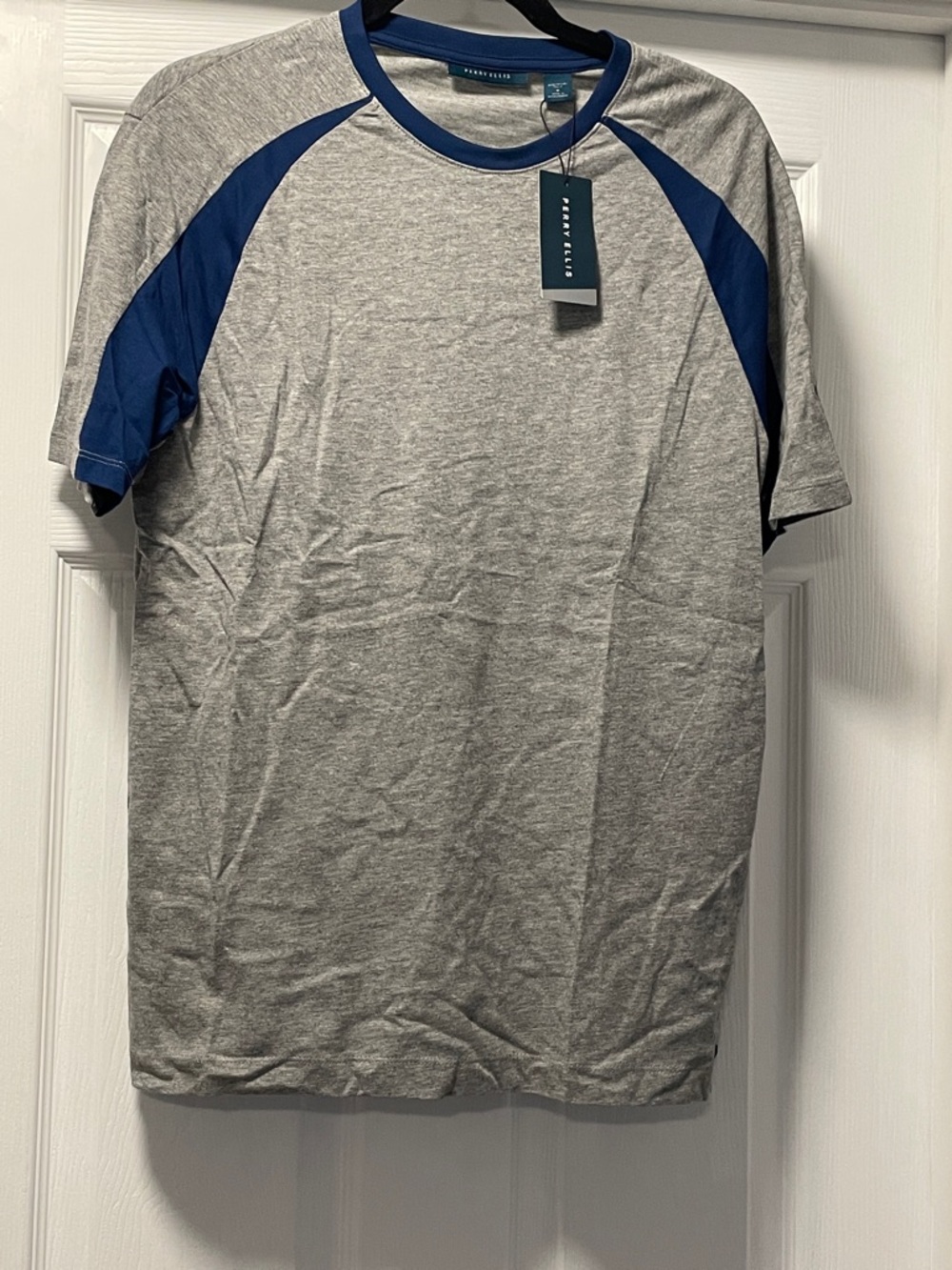 NWT Perry Ellis Heather Gray Tee with Blue Raglan Panels